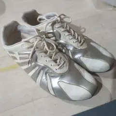 Mizuno アルマーニ　コラボスニーカー