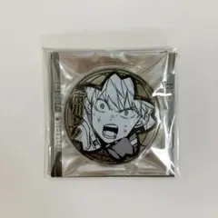 怪獣8号展 白銀バッジ 缶バッジ 市川レノ