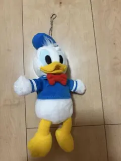 【新品】ディズニーリゾート　ドナルド　ぬいぐるみ　ドナパル　キーホルダー