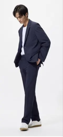 ⭐︎新品⭐︎UNIQLO 感動パンツ ネイビー 82×73 股下70cm
