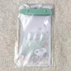 マツキヨココカラ スヌーピー 防滴ポーチ
