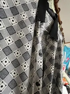 pierre cardin長袖柄シャツ 幾何学模様 Sサイズ