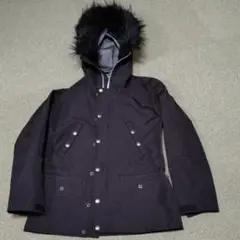 マウンテンパーカー