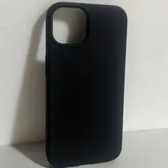 iPhone 13 携帯カバー　ブラック　シリコン素材