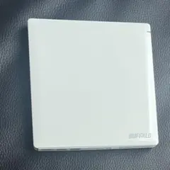 BUFFALO DVDドライブ USB2.0 白 DVSM-PS58U2-WH