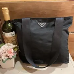 PRADAネイビートートバッグ