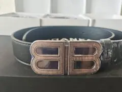 BALENCIAGA ブラックレザーベルト