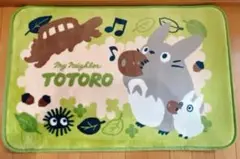 トトロ　玄関＆キッチンマット新品未使用品【サイズ:縦:約50cm×横80cm】