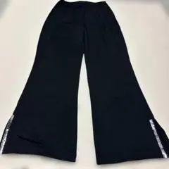 夏休み最終セール✨ L黒のワイドパンツ サイドメタリックスリット