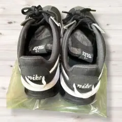 Nike ブラック スニーカー エアクッション付き
