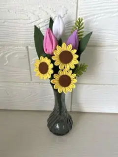 Item thumbnail for item e8b83650-23ed-4c45-b689-592f0463d50b