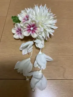 コサージュ 髪飾り 結婚式　成人式