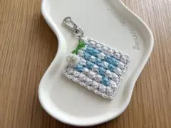 Item thumbnail for item e772e8a6-6bc7-4e92-869d-283265d592f8