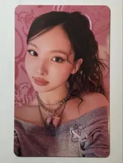 TWICE ナヨン 1万円購入特典トレカ ポップアップストア