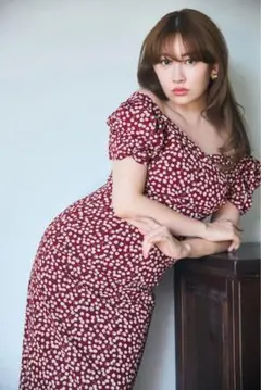 新品 Cherry Pattern Cache-Coeur One-Piece