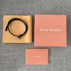 Acne Studios アクネストゥディオズ 赤レザーブレスレット 新品