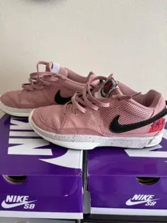 NIKE SB バスケットボールシューズ ピンク