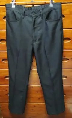 中古 GU センタープレスストレートパンツ L ブラック