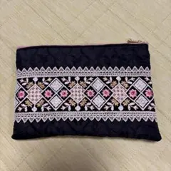 インド刺繍付きハート柄マルチポーチ