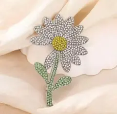 デイジー　ブローチ　雛菊　花　アクセサリー　デイジーブローチ★新品未使用