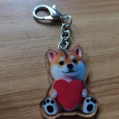 新品未使用の可愛い柴犬 ハート アクリルキーホルダー