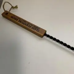 ロゴかわいい布団叩き　木とアイアン　シャビーシック　カントリー　天然生活