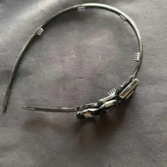 アレクサンドル　ドゥ　パリス　カチューシャ