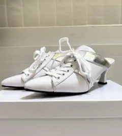 Item thumbnail for item 5c5e66ee-2f1d-4018-8e10-3bf33aeba39a