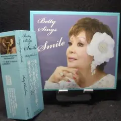 2-3505 Betty Sings Smile