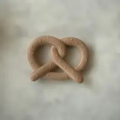 mushie プレッツェル 歯固め