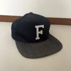 ノースフェイス　イニシャルキャップ