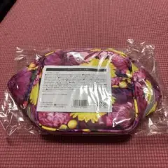 たかの友梨　　バニティポーチ