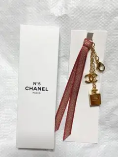 CHANEL ホリデー限定チャーム