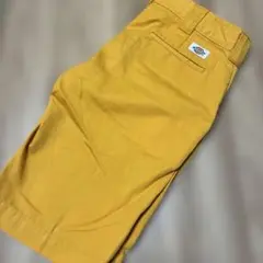Dickies イエロー メンズショートパンツ