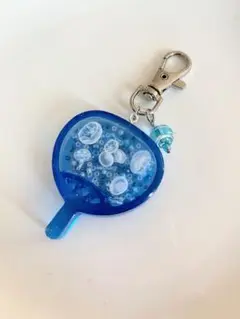 No119シャカシャカキーホルダー クラゲ うちわ