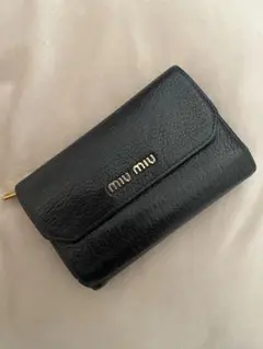 MIUMIU 折財布 ブラック