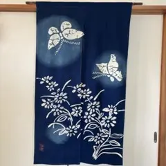 暖簾　蝶と花