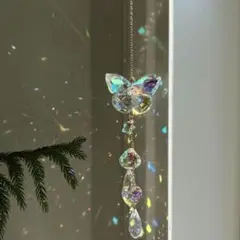 蝶　サンキャッチャー　レインボーメーカー　プリズム　キラキラ