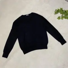 1257 GU 【L】黒のVネック長袖ニット