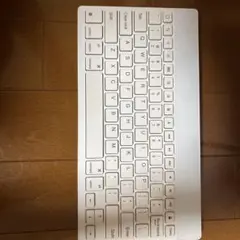 折りたたみ式ワイヤレスキーボード