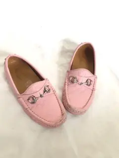 GUCCIキッズ　ローファーピンク　ロゴ