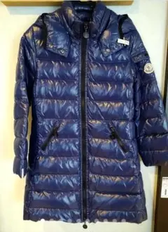 美品★ MONCLER モンクレール ダウンジャケット 8A