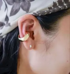 ◆美品◆【eL+1】Round Ear Cuff ゴールド おね コラボ