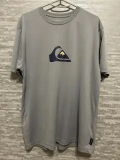Quiksilver ラッシュガード Lサイズ