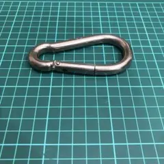 カラビナ