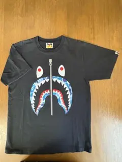 A BATHING APE サメグラフィック Tシャツ M