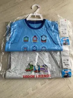 ユニクロ　トーマス２点セット90cm