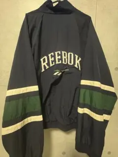 Reebokジャケット Lサイズ