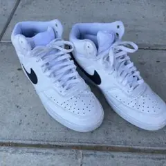 NIKEコートビジョン