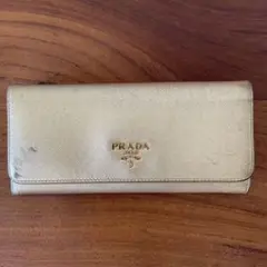 PRADA プラダ ゴールド 型押しレザー 長財布